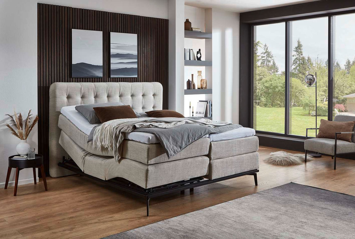 Boxspring — светло-серая кровать боксспринг с регулируемым изголовьем